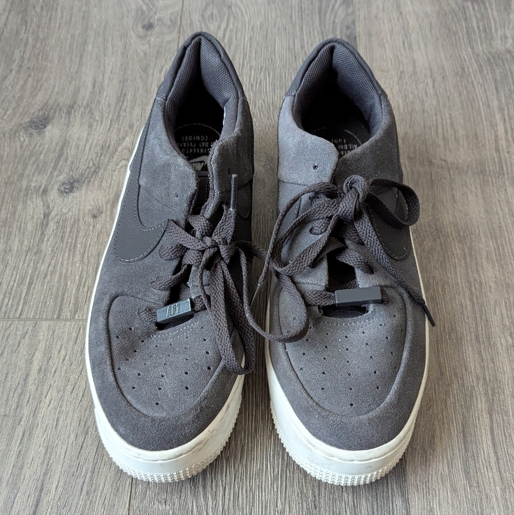 Nike Air Force 1 AF-1 Suede Gray Sage Sneakers - Picture 2 of 8